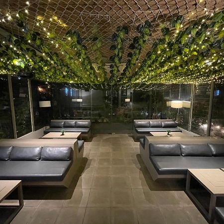 Blackout Boutique Hotel كولمبو المظهر الخارجي الصورة